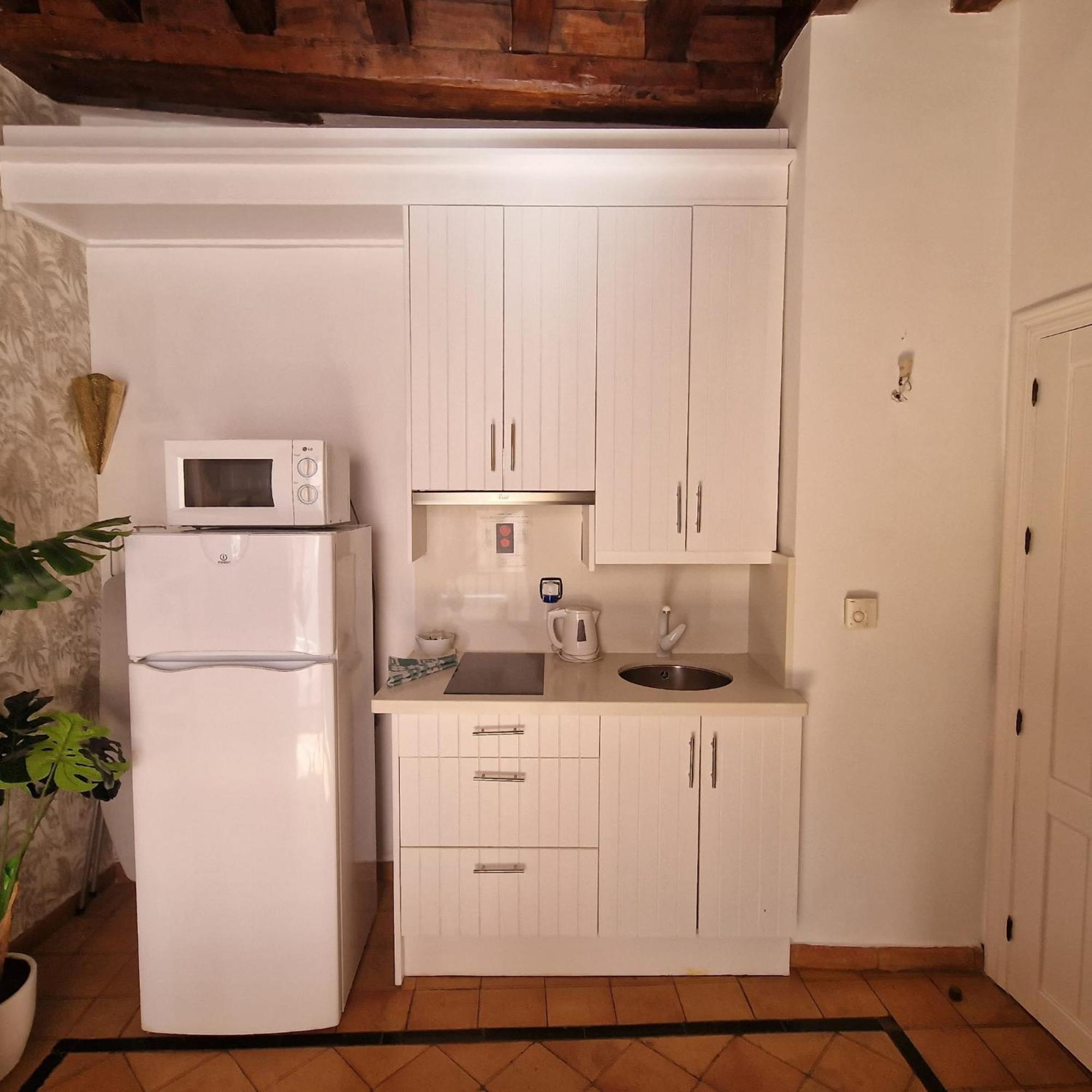 Adanar-Apartamentos Muralla Ziri Granada Esterno foto